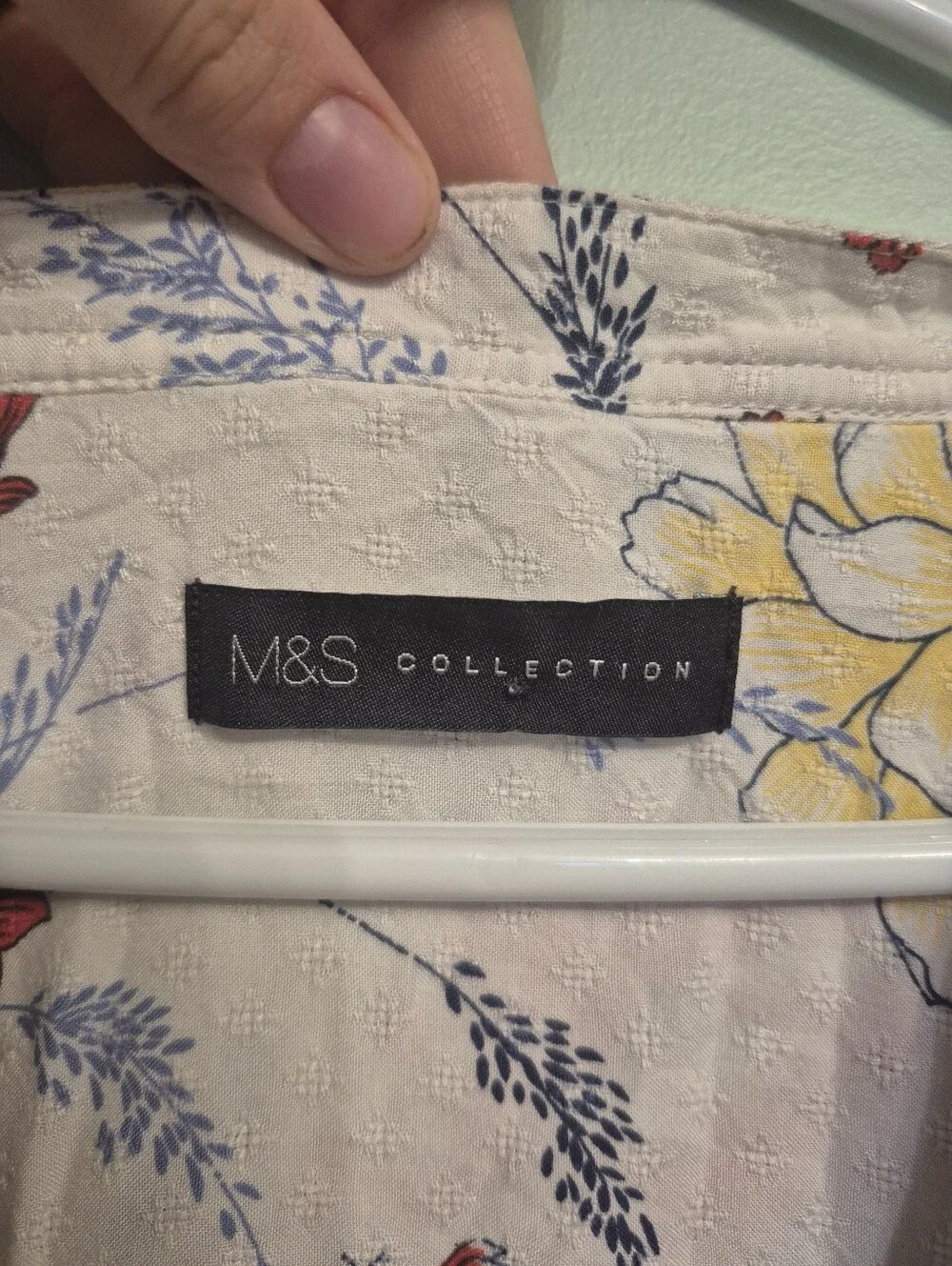 Marks & Spenser Women's Boho Peasant Cream Floral V-Neck Tie Blouse Size Large - Picture 5 of 8